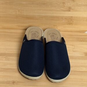 Fly Flot Navy Mesh Comfort Clogs – Size 39 (US ~8), Made in Italy, Anti-Shock